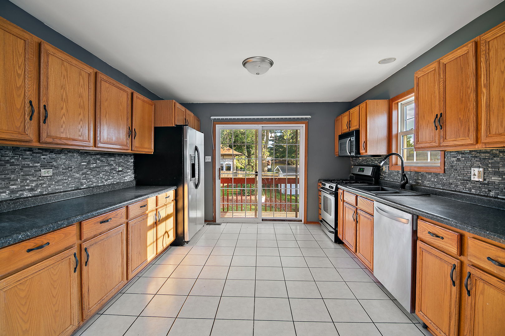 190 Knollwood Drive