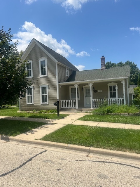 302 N 6th Street