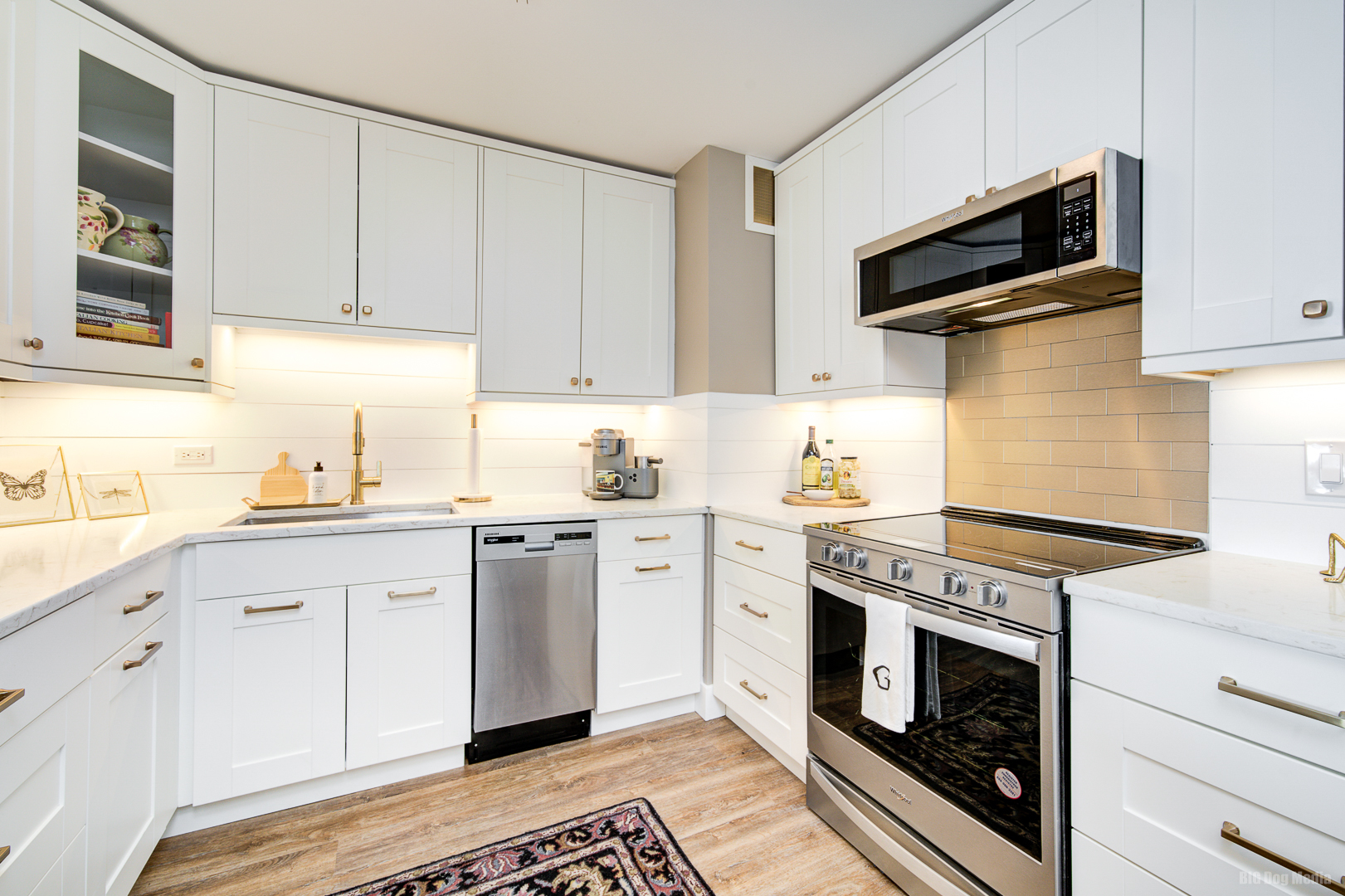 1636 N Wells Street Unit: 2905