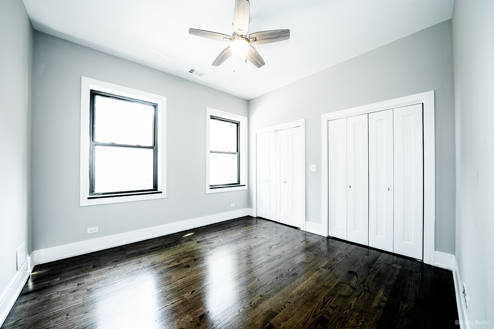 4453 S Lake Park Avenue Unit: 2