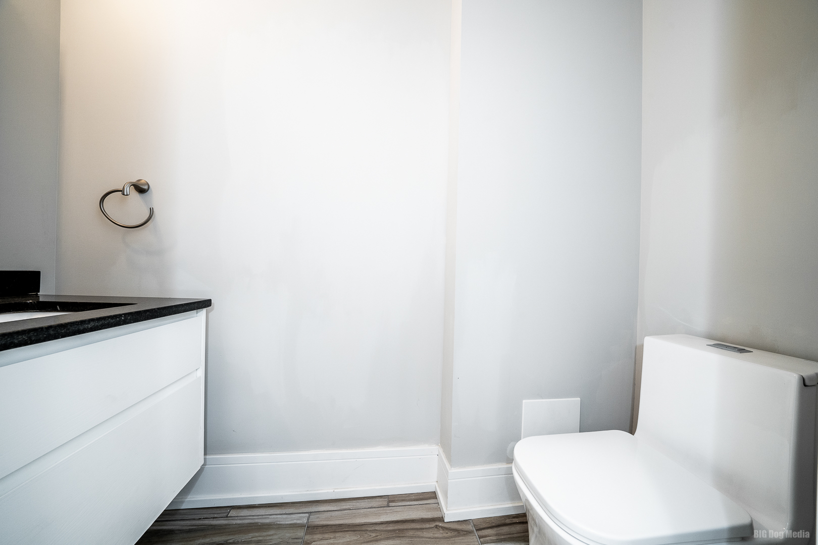 4453 S Lake Park Avenue Unit: 2