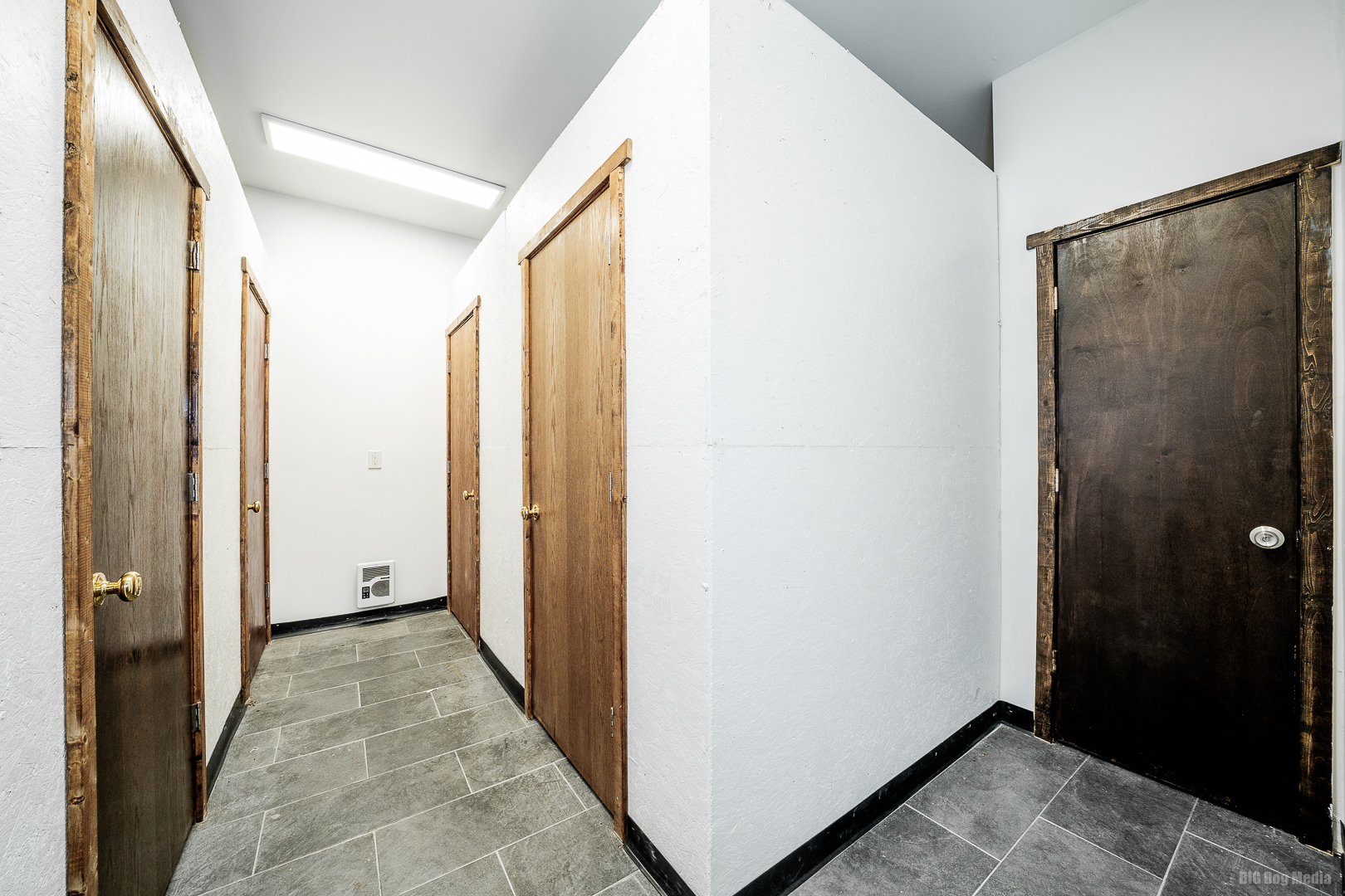4453 S Lake Park Avenue Unit: 2