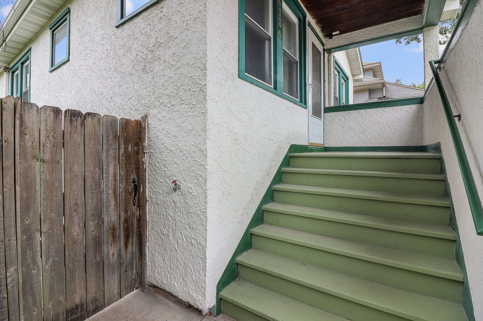 4134 Maple Avenue