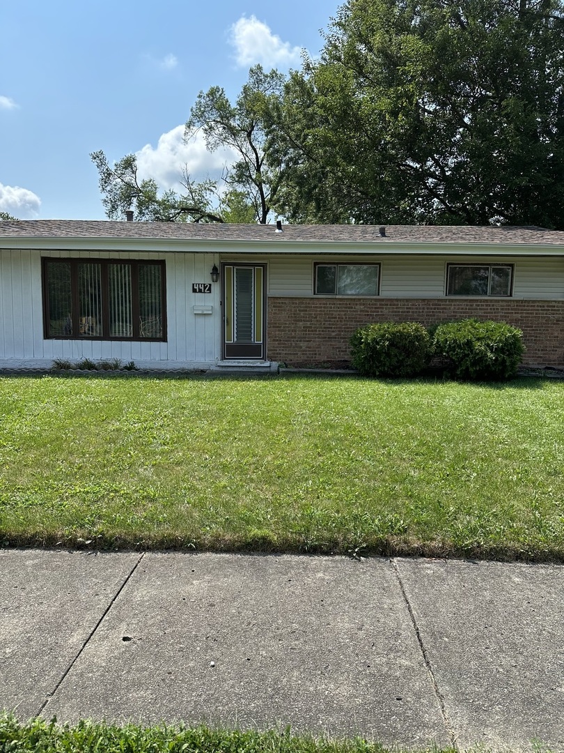 442 Shabbona Drive