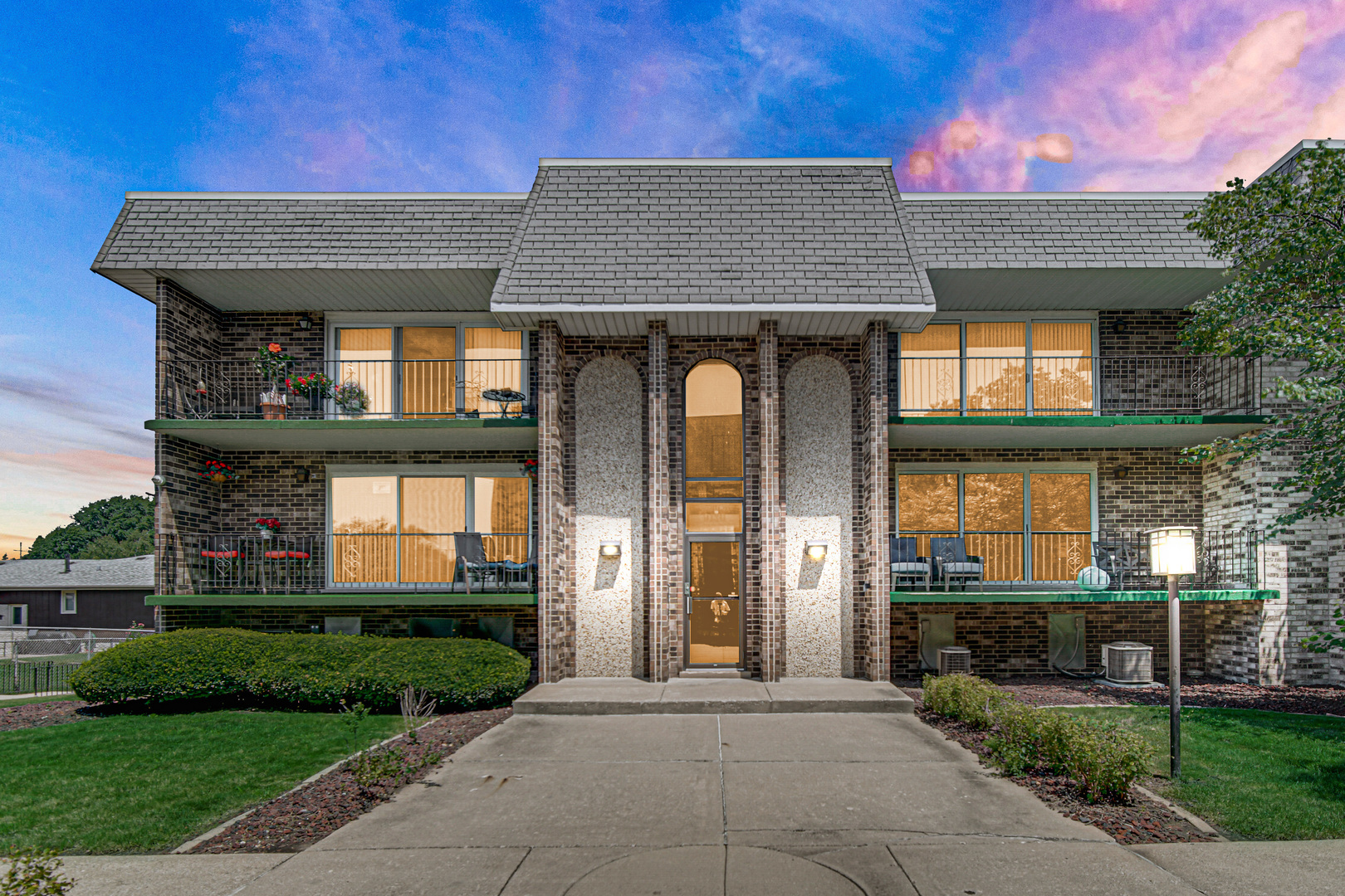 9130 S Pulaski Road Unit: 2E