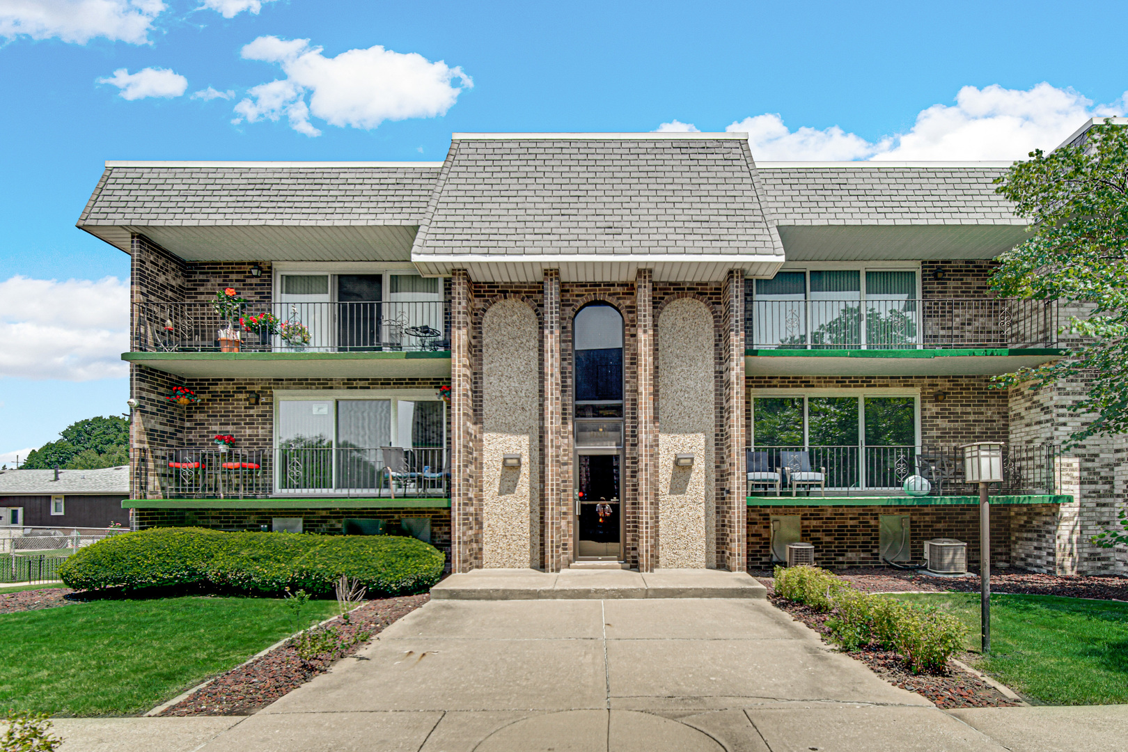 9130 S Pulaski Road Unit: 2E