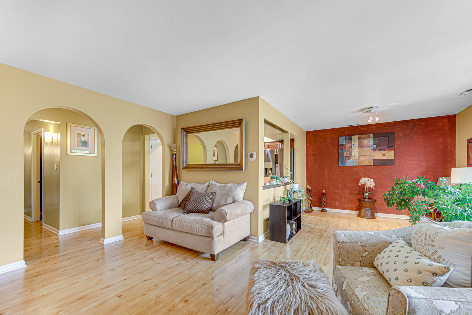 9130 S Pulaski Road Unit: 2E