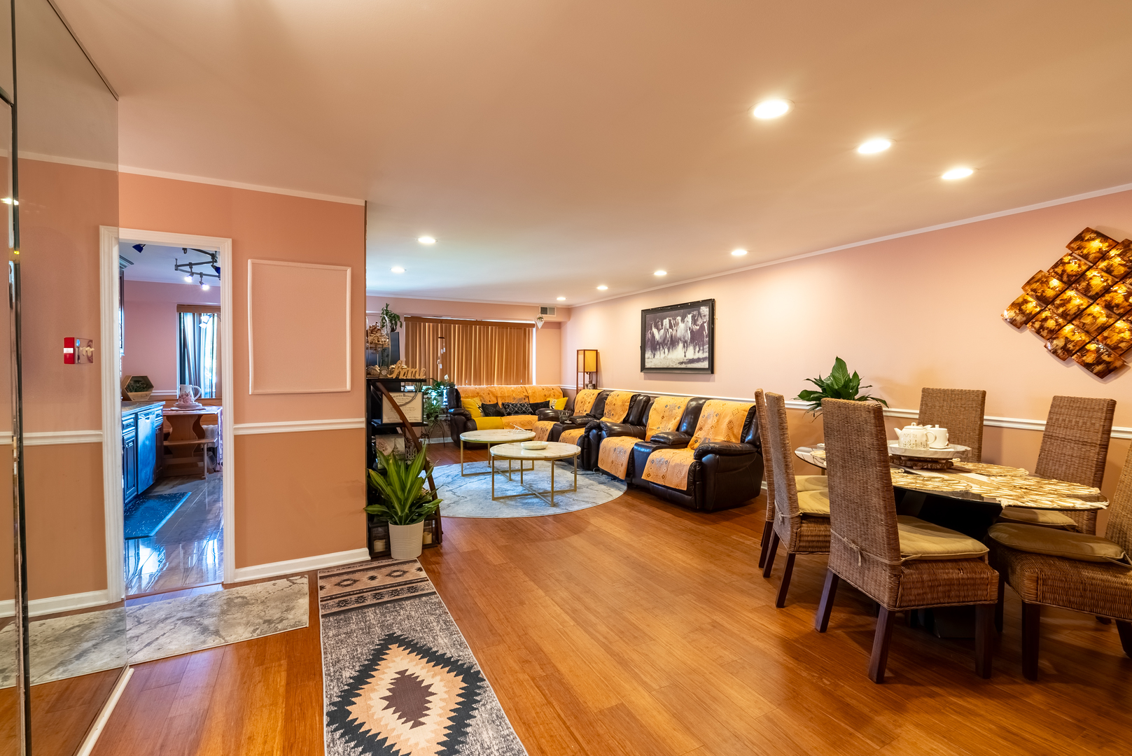 3801 Appian Way Unit: 207