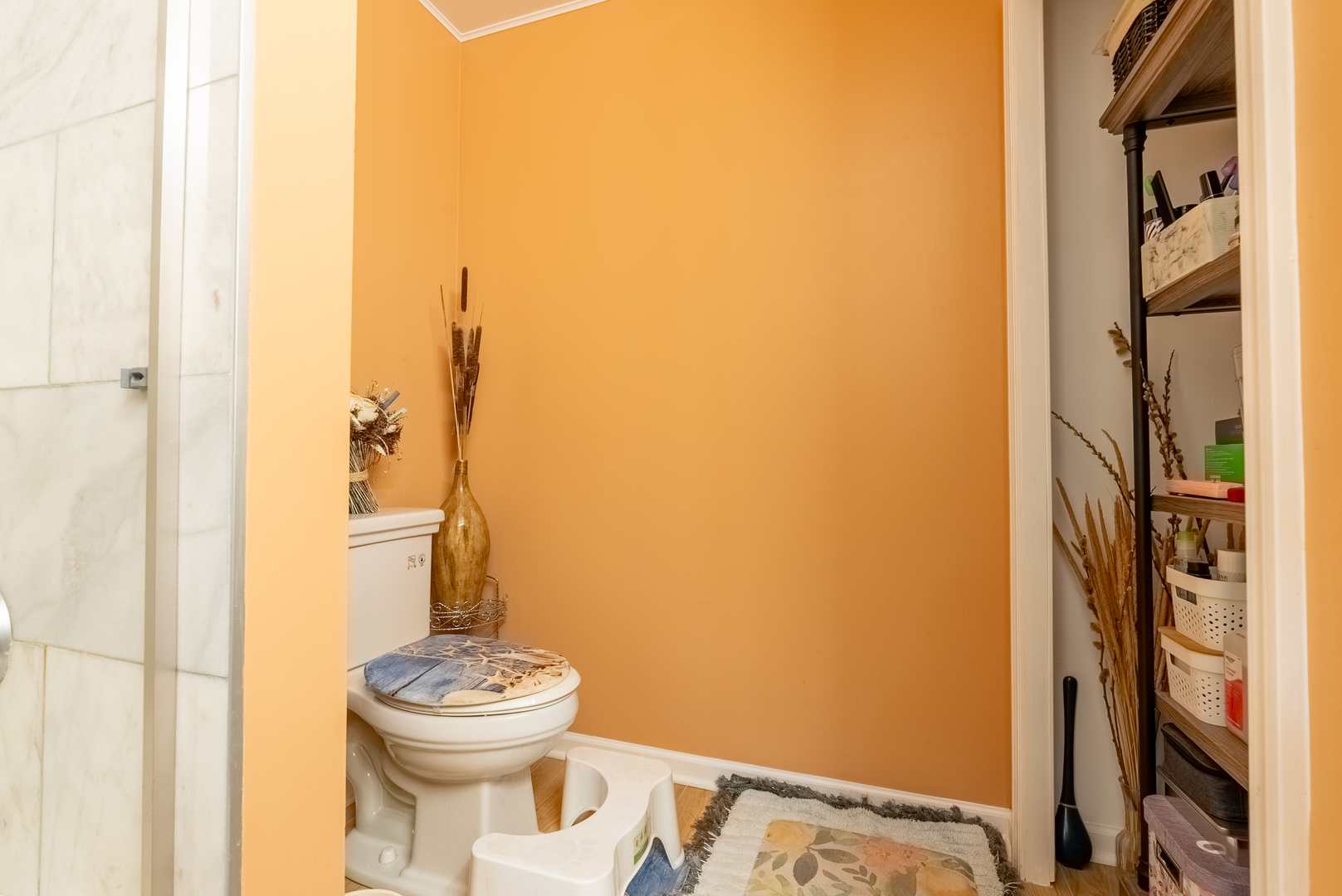 3801 Appian Way Unit: 207