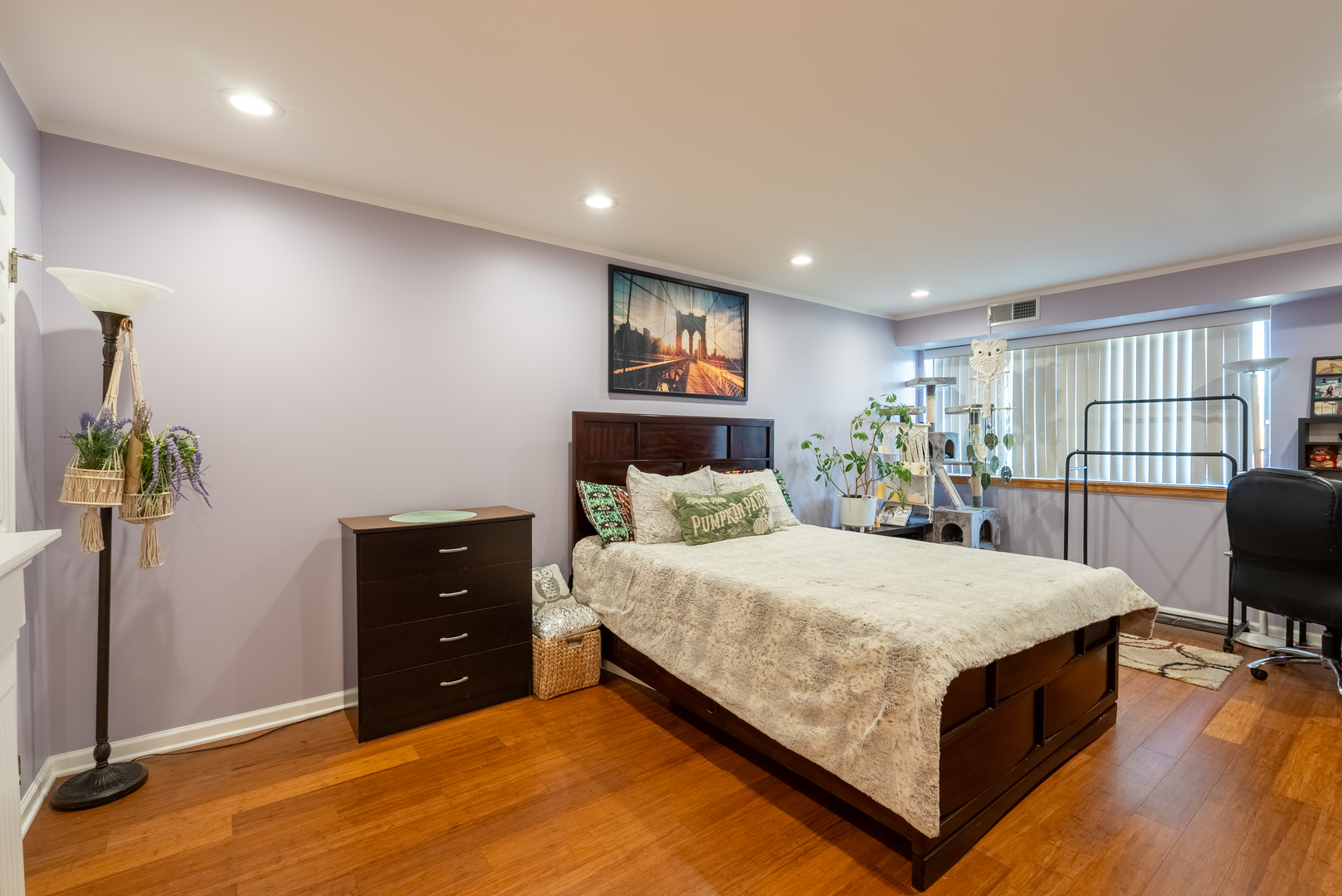 3801 Appian Way Unit: 207