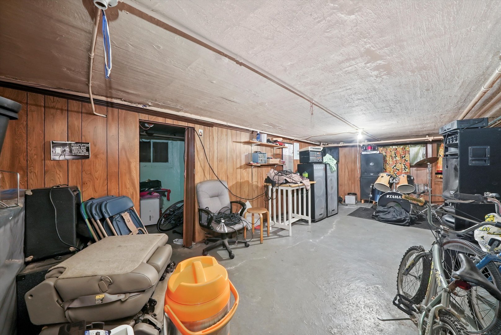 2020 N Kilbourn Avenue