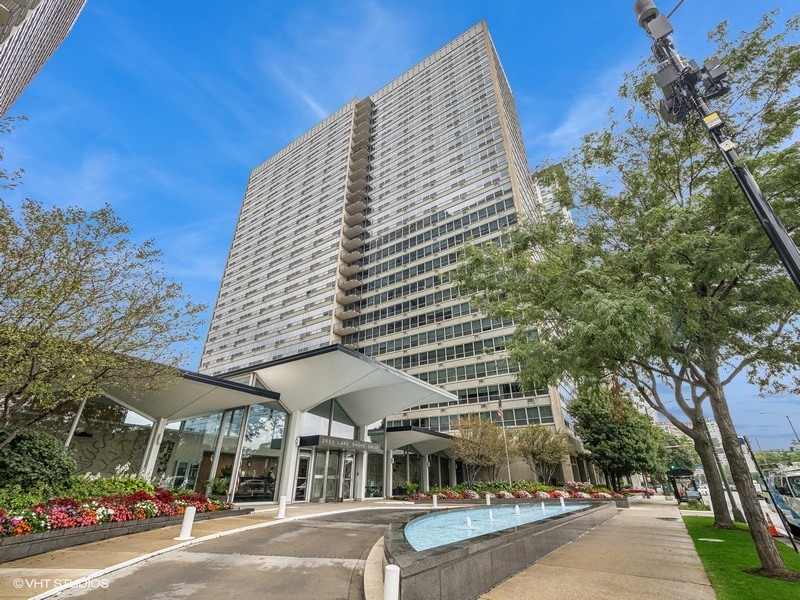 3550 N Lake Shore Drive Unit: 525