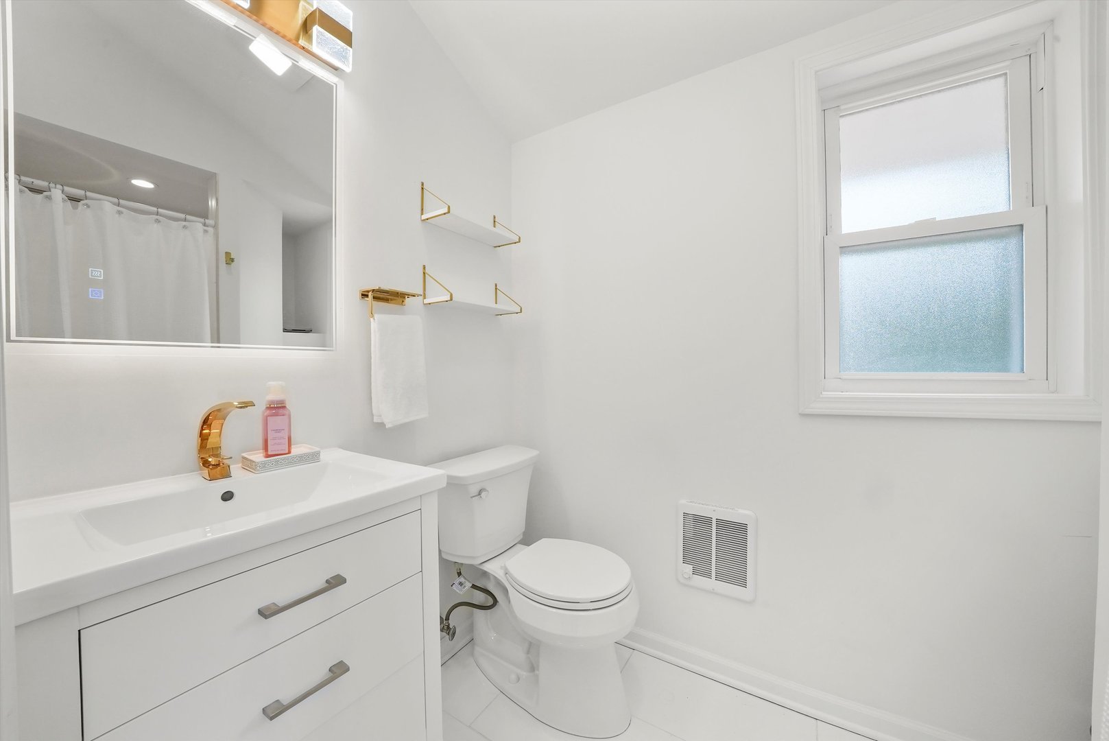 2657 W 96th Street