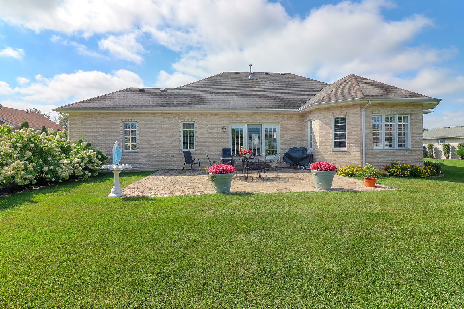 9910 Hastings Lane