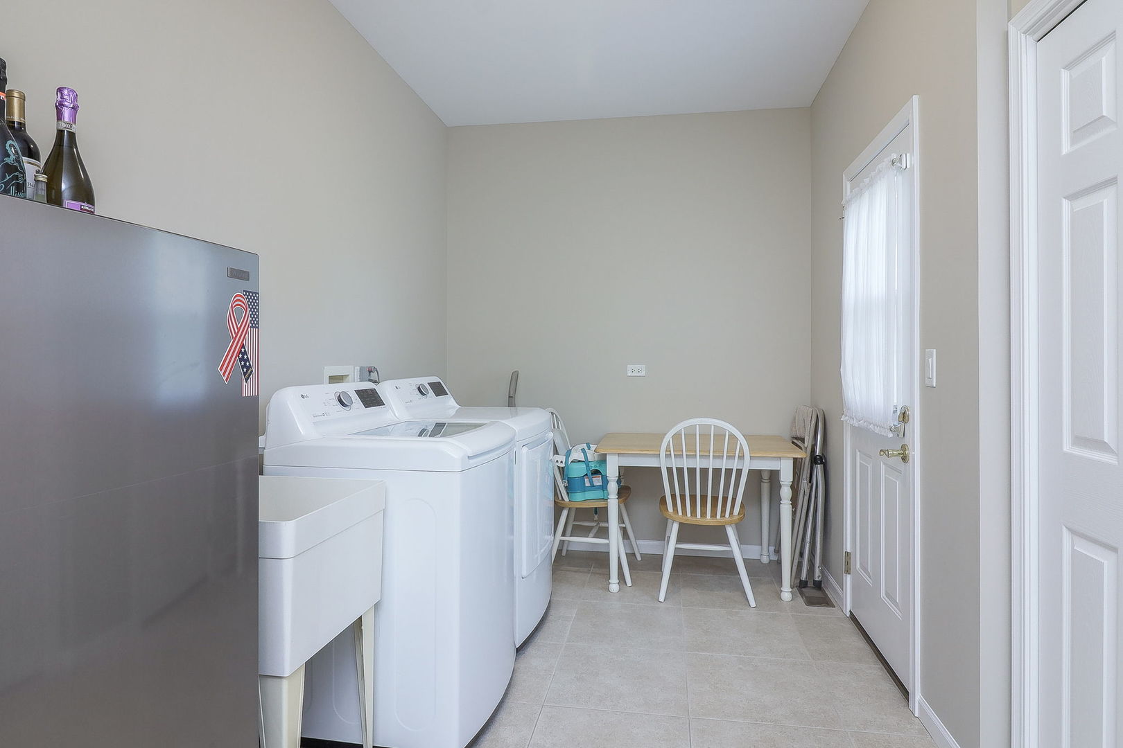 9910 Hastings Lane