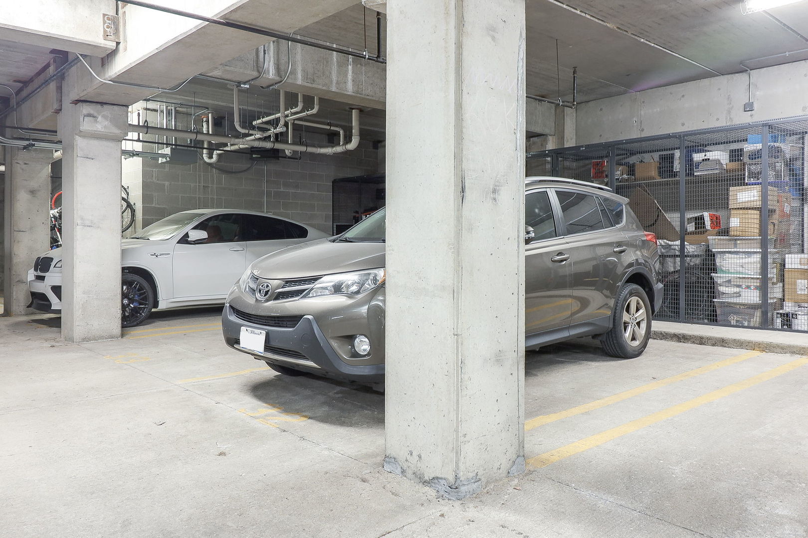 450 VILLAGE CENTER Drive Unit: 213