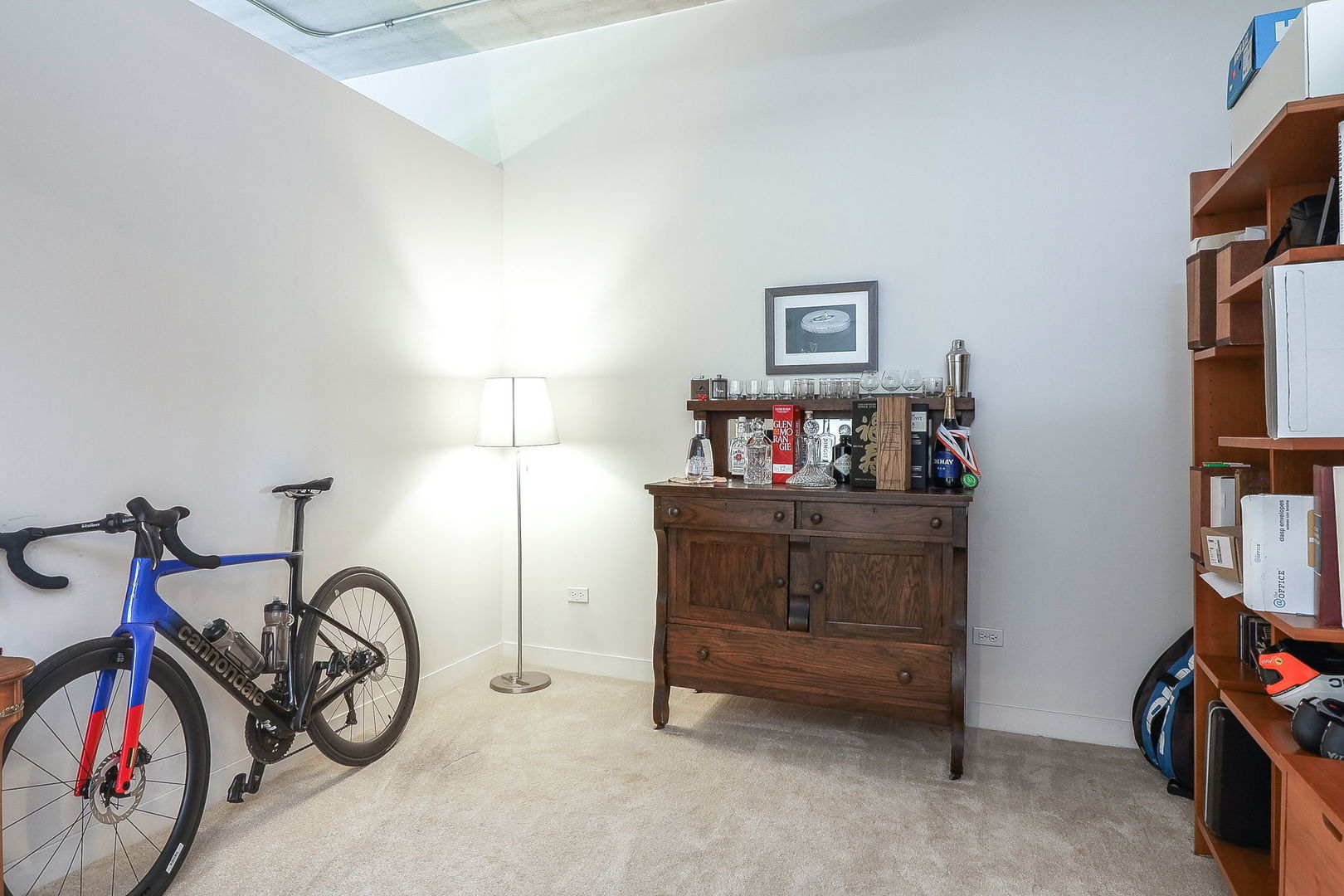 450 VILLAGE CENTER Drive Unit: 213