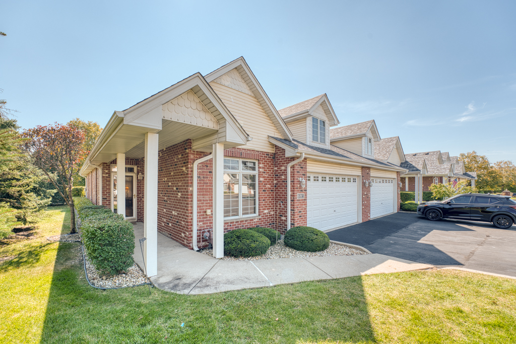 6865 Michaels Circle