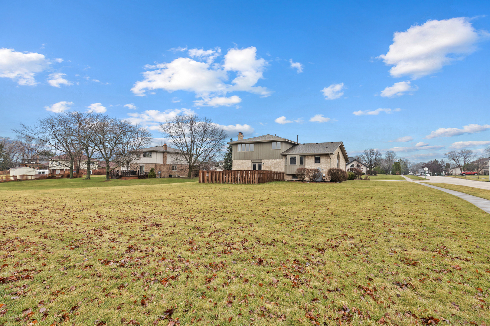 14420 S Saddle Brook Lane
