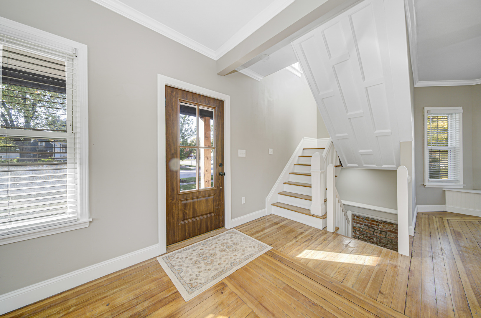 400 S Maple Street
