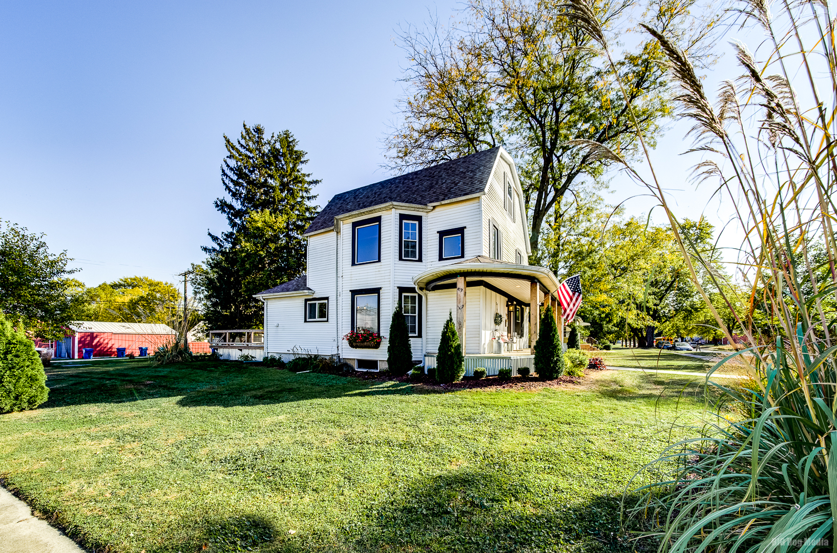 400 S Maple Street