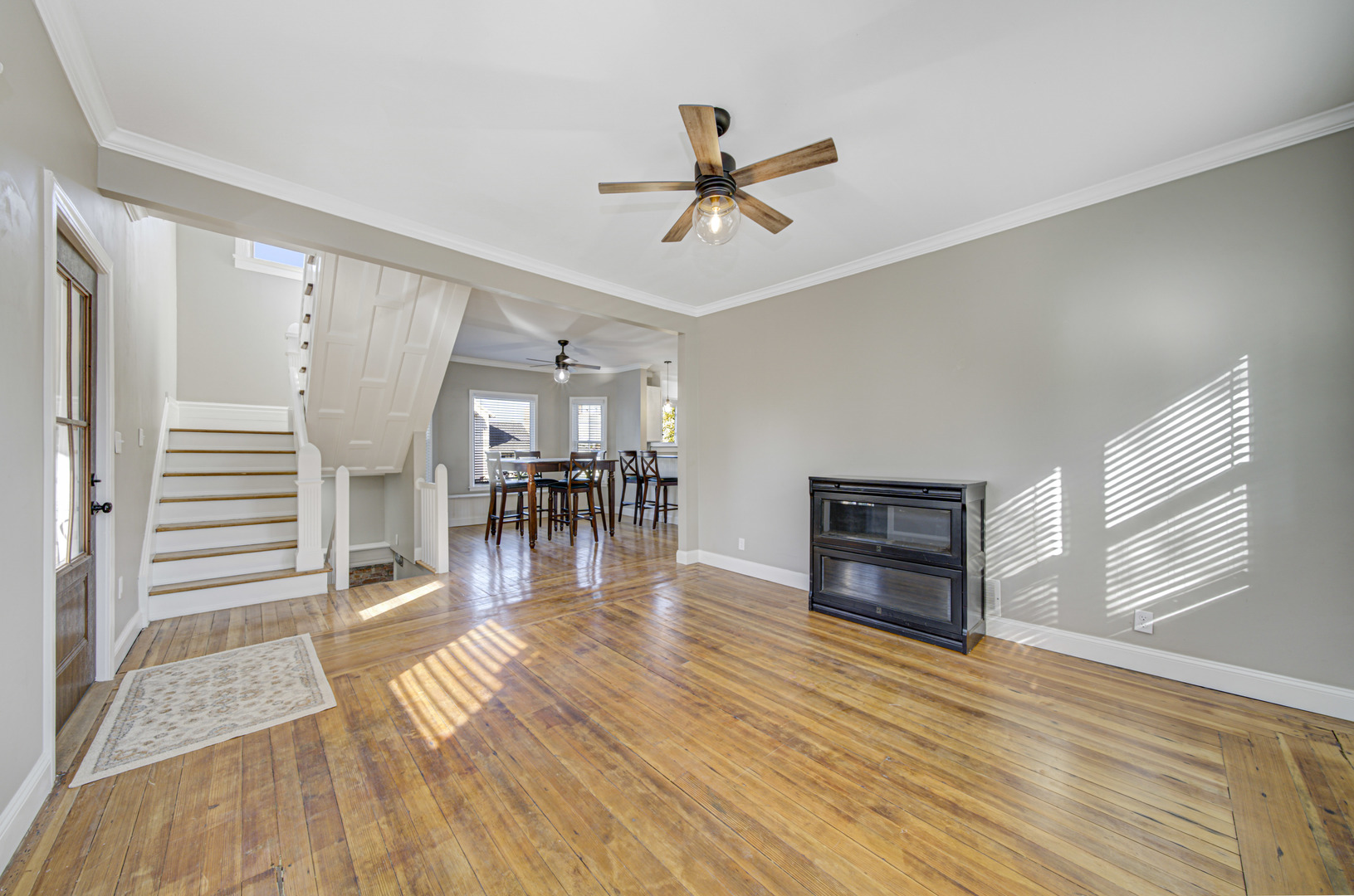 400 S Maple Street