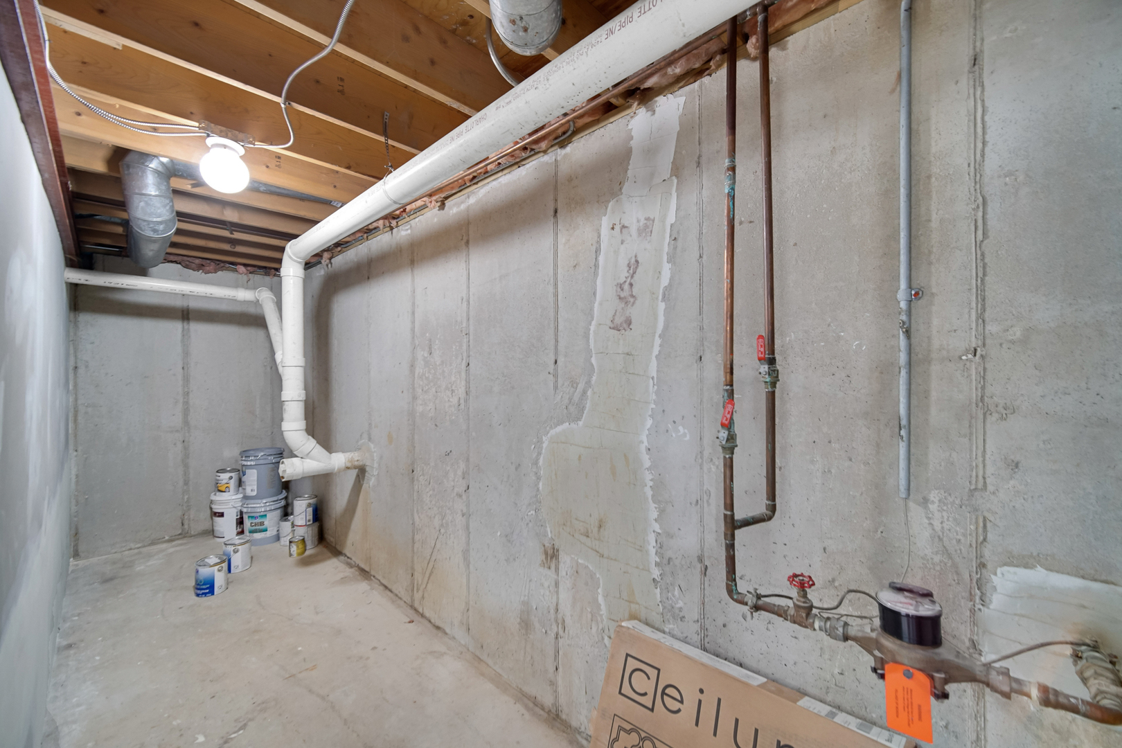 11305 HUMMINGBIRD Lane