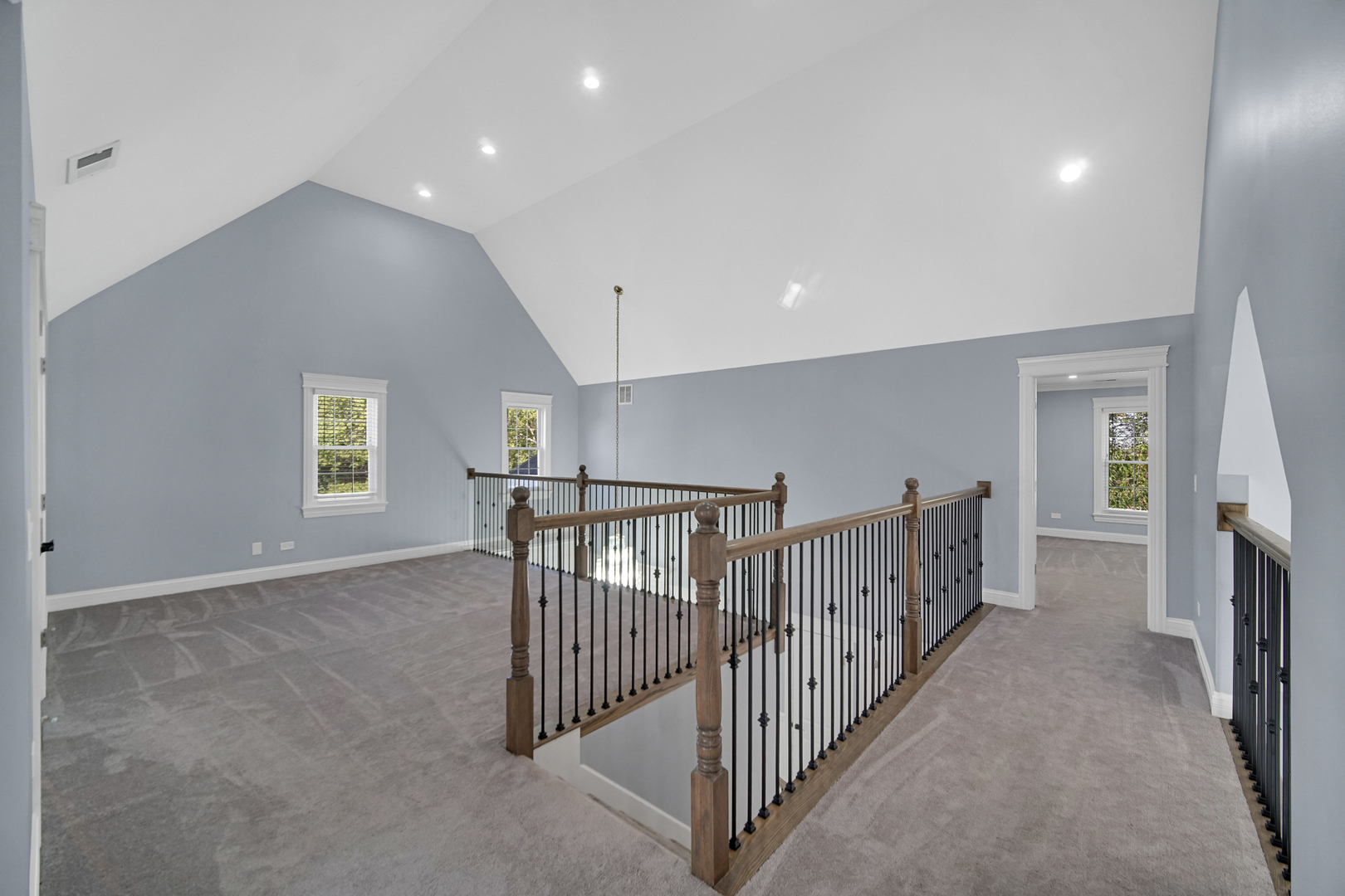 11305 HUMMINGBIRD Lane