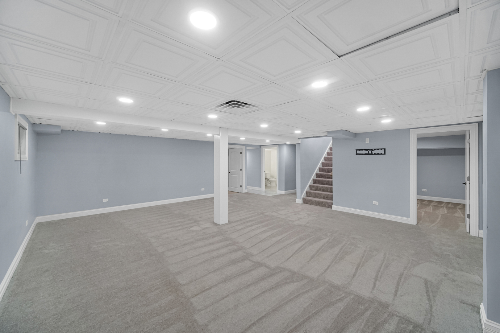 11305 HUMMINGBIRD Lane