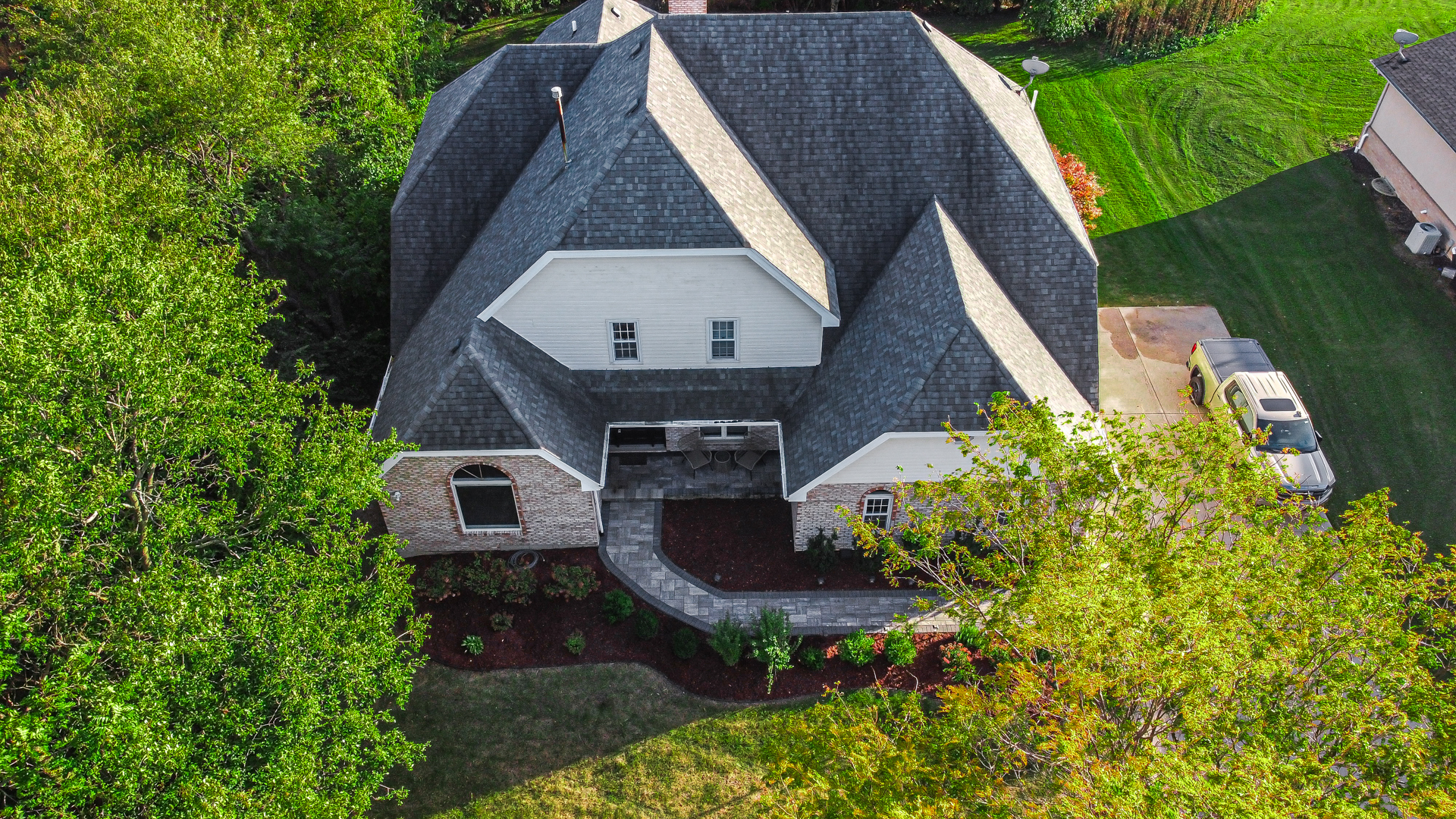 11305 HUMMINGBIRD Lane