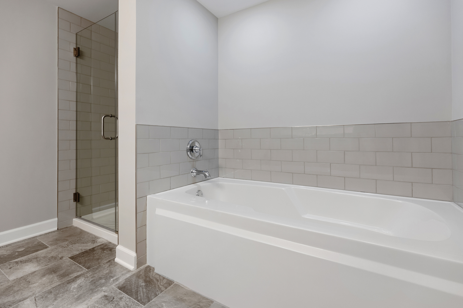 5450 115th Street Unit: 401
