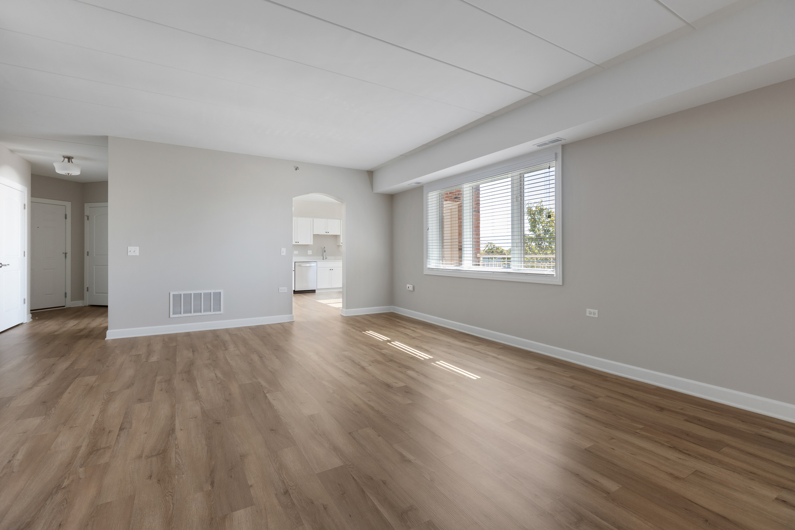 5450 115th Street Unit: 401