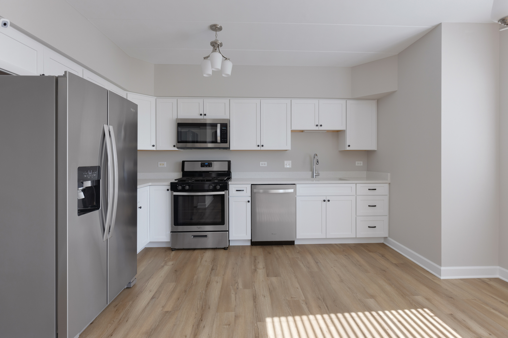 5450 115th Street Unit: 401
