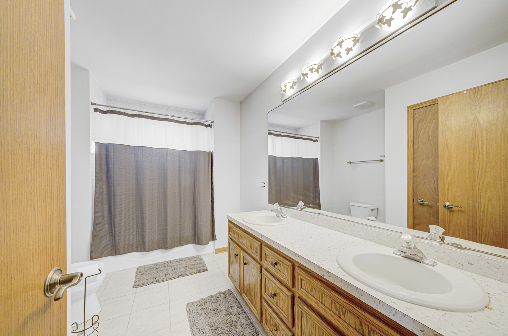 19533 Brookfield Circle