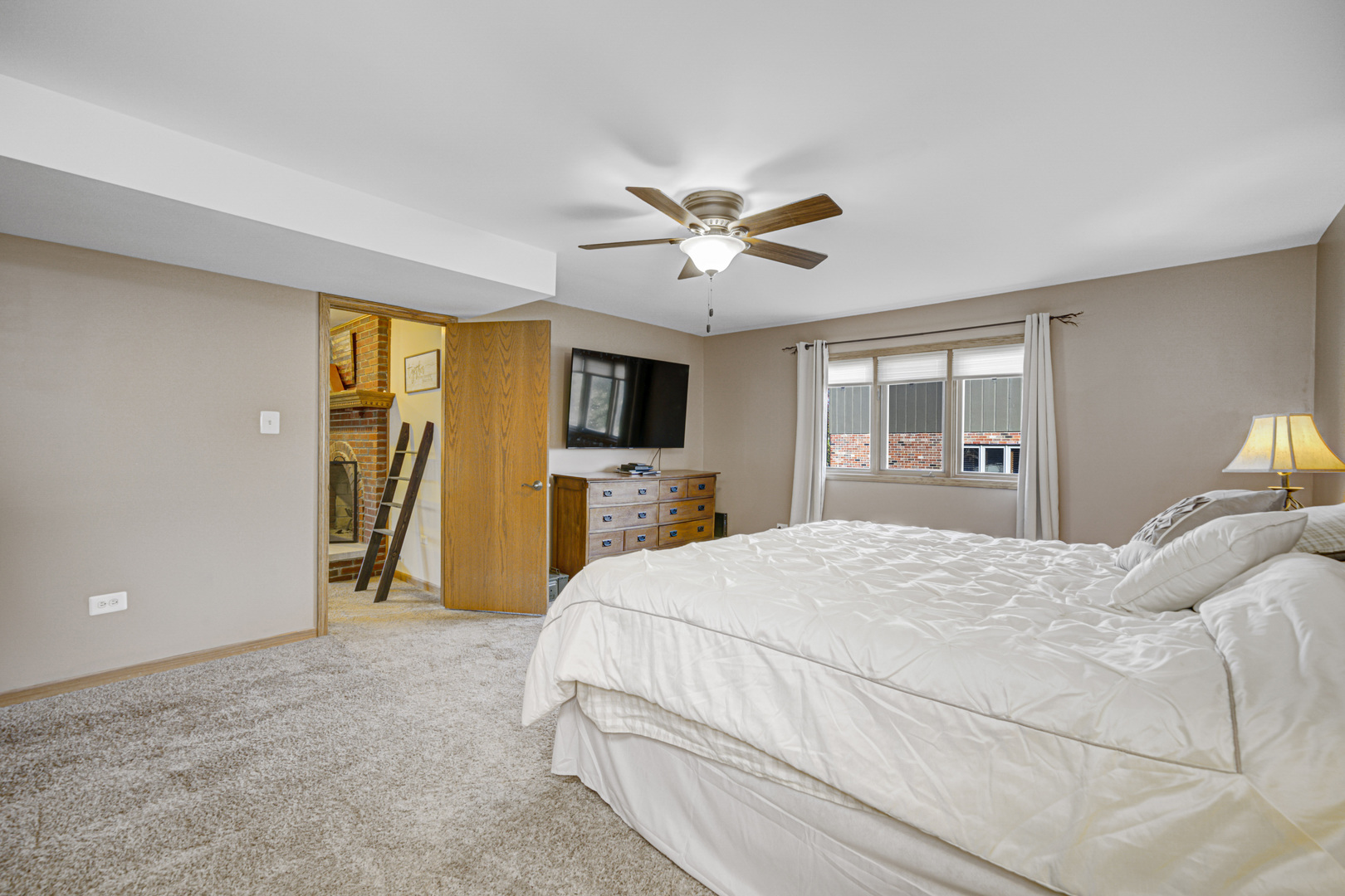 19533 Brookfield Circle