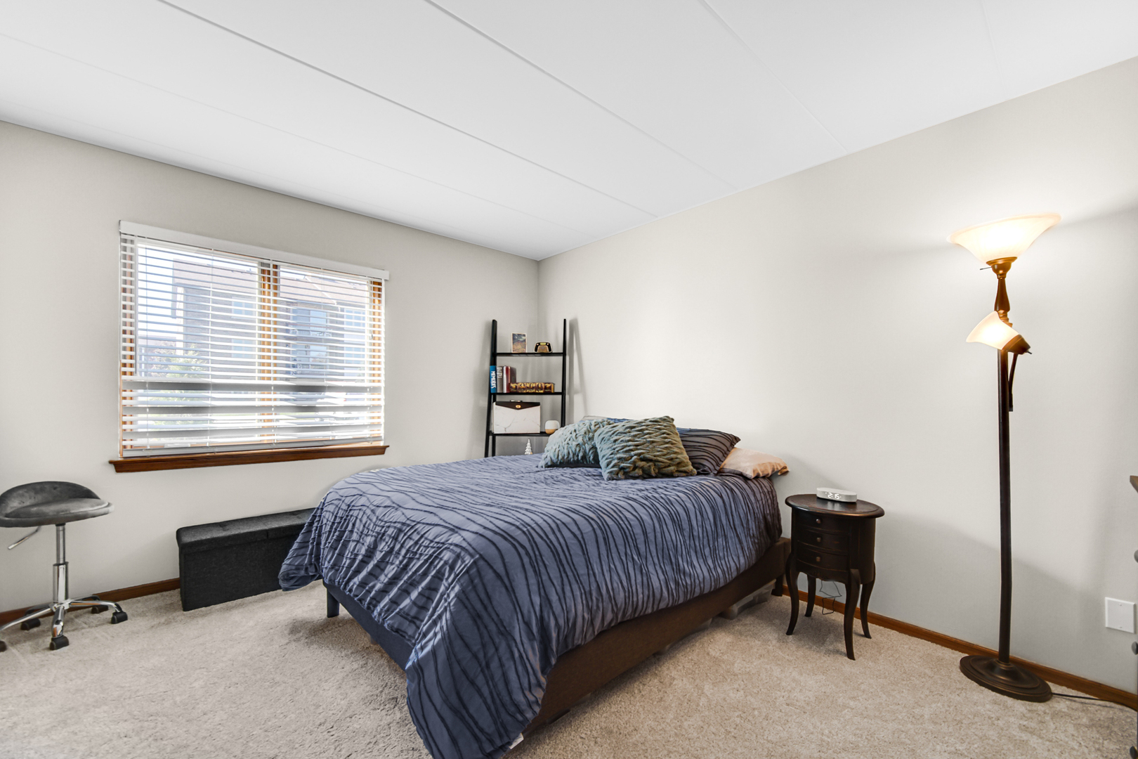 5008 Circle Court Unit: 901