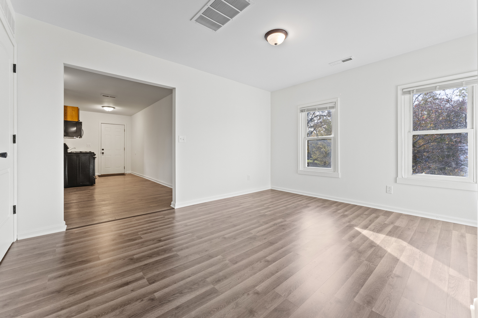 113 4th Avenue