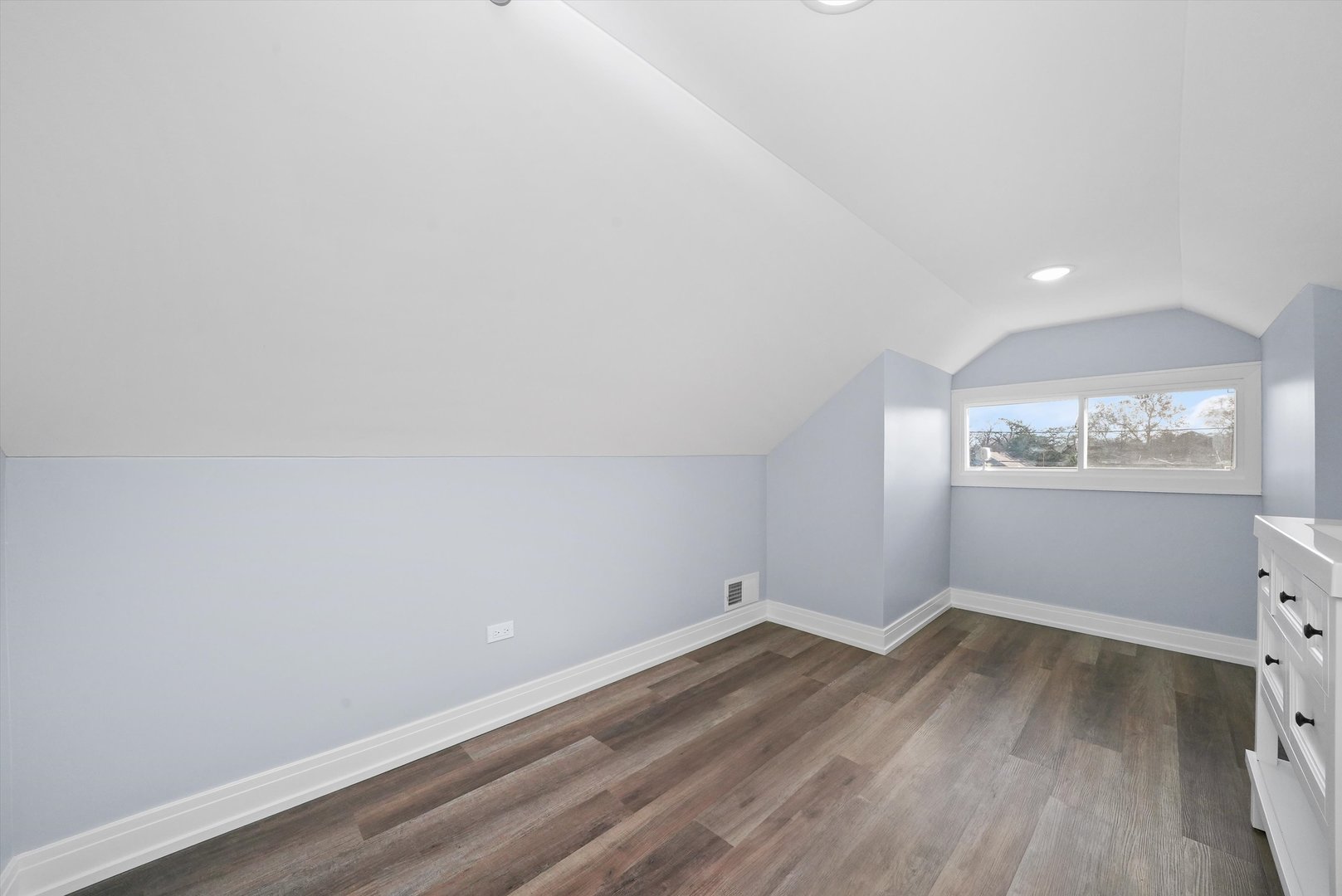 339 W 101st Street