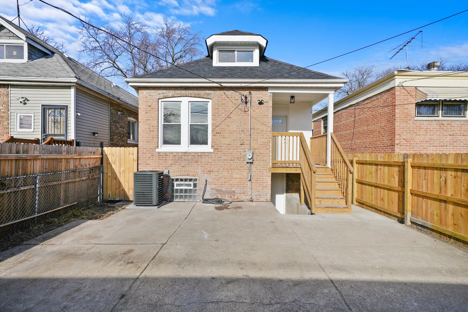 339 W 101st Street