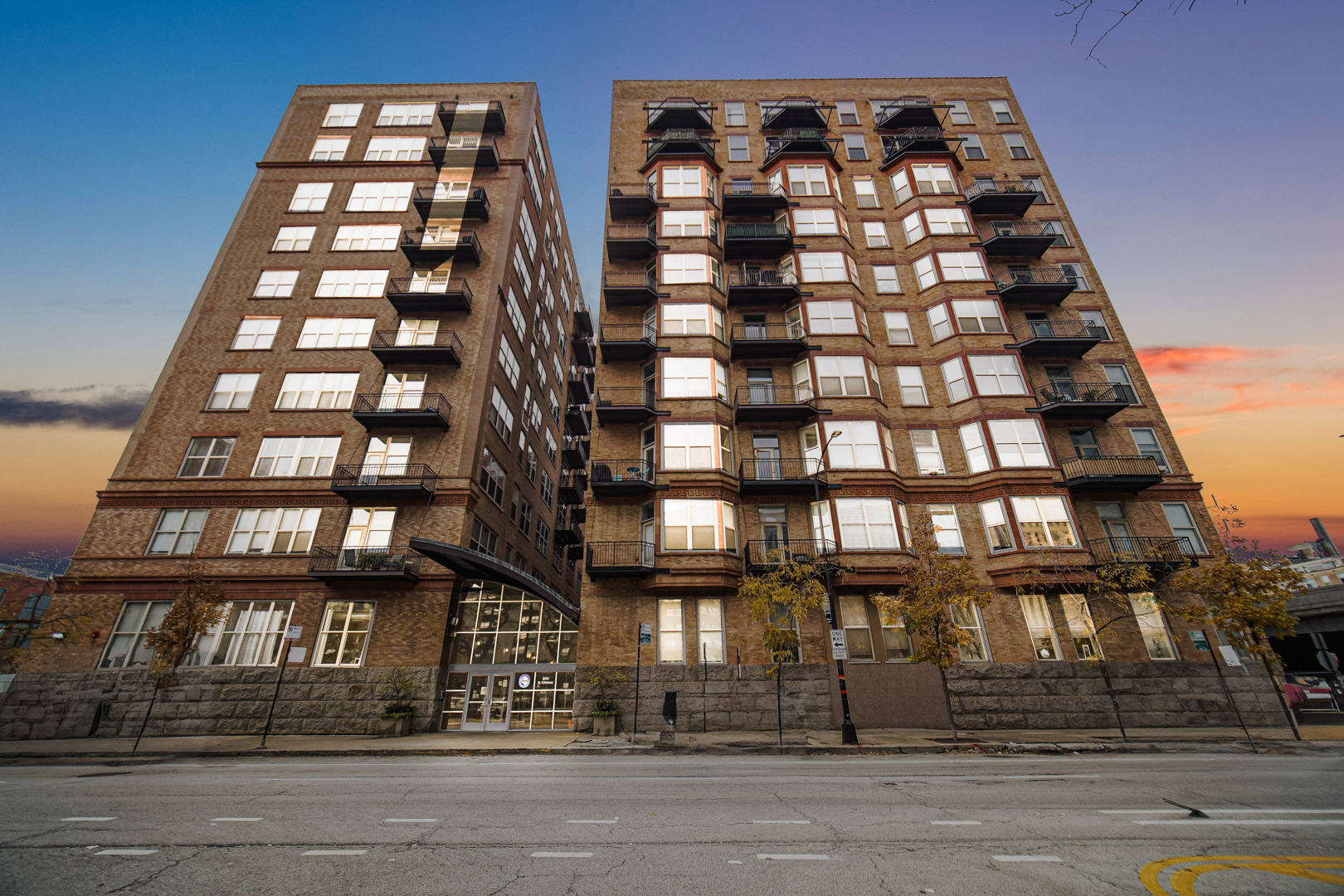 500 S Clinton Street Unit: 646