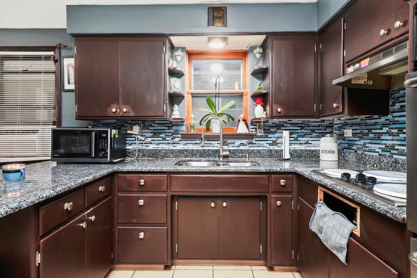 3543 W 57th Street