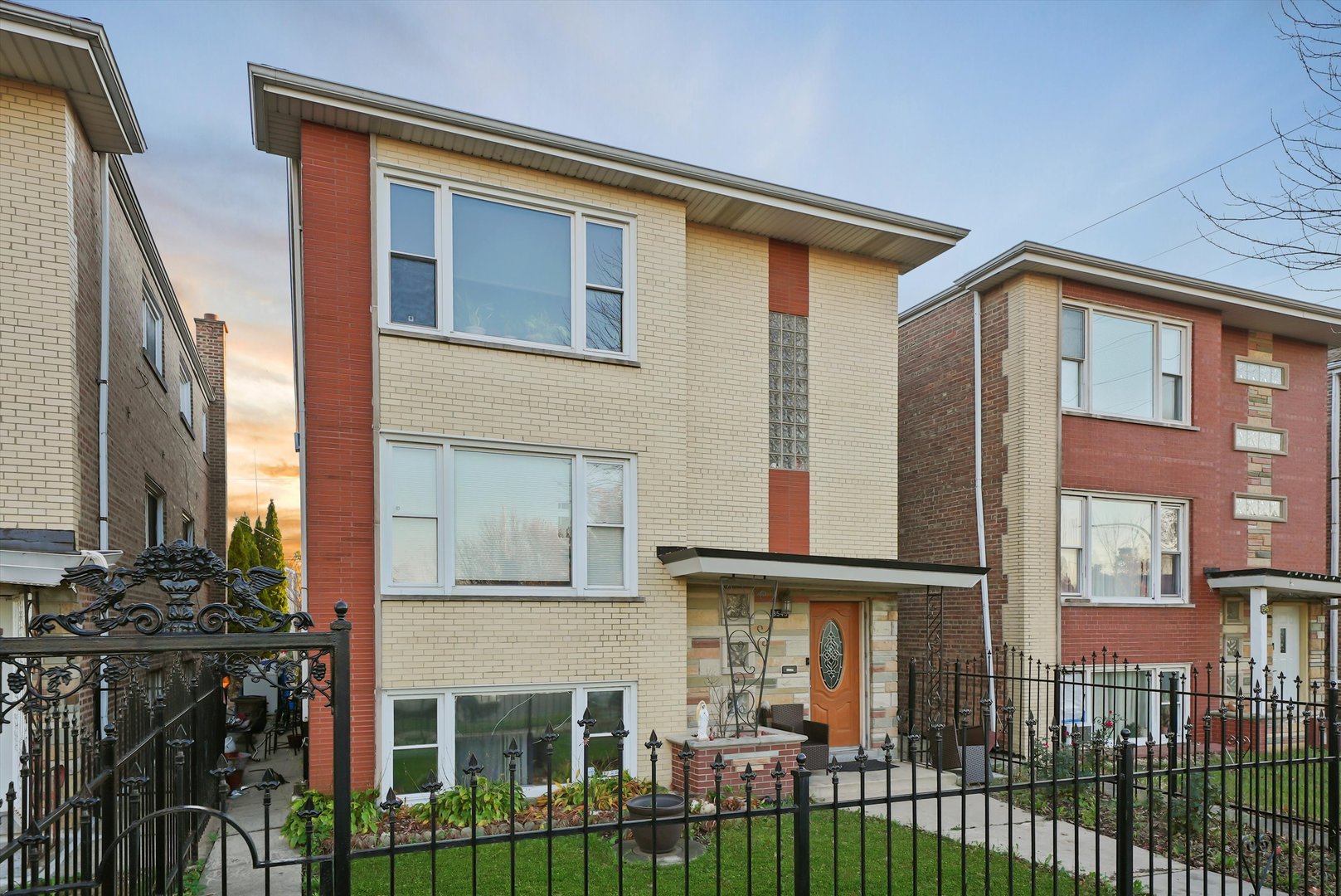 3543 W 57th Street