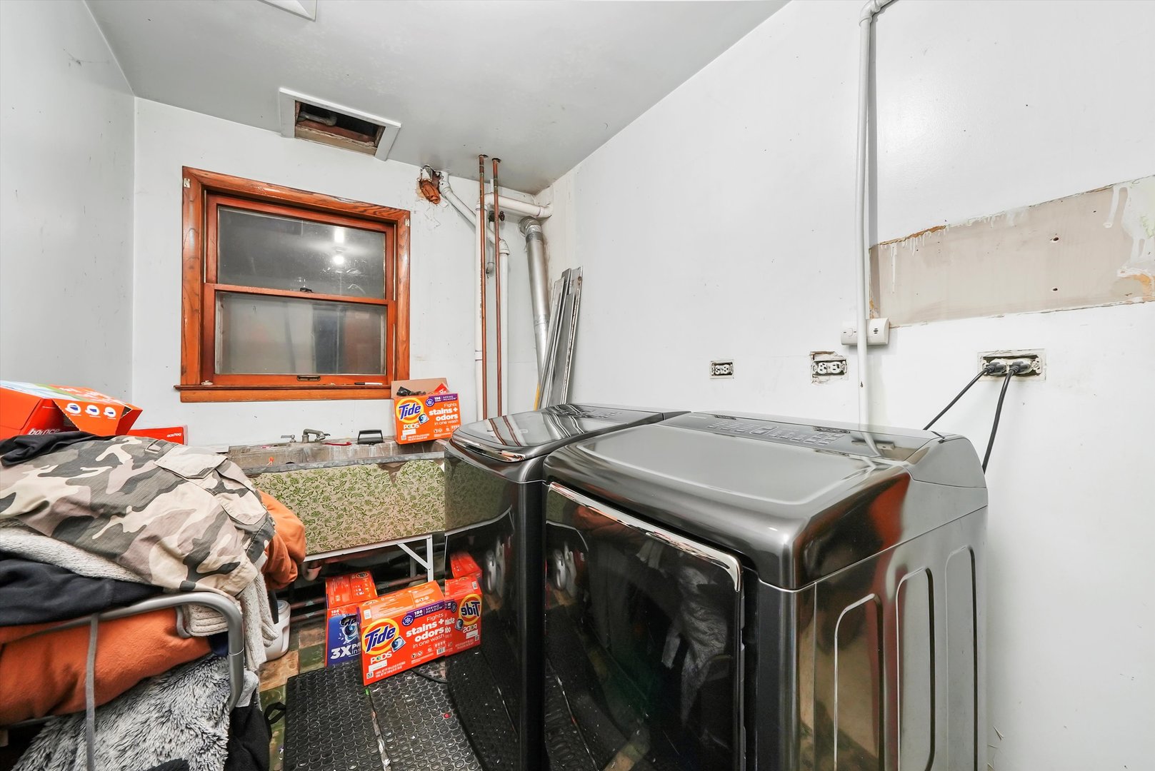3543 W 57th Street