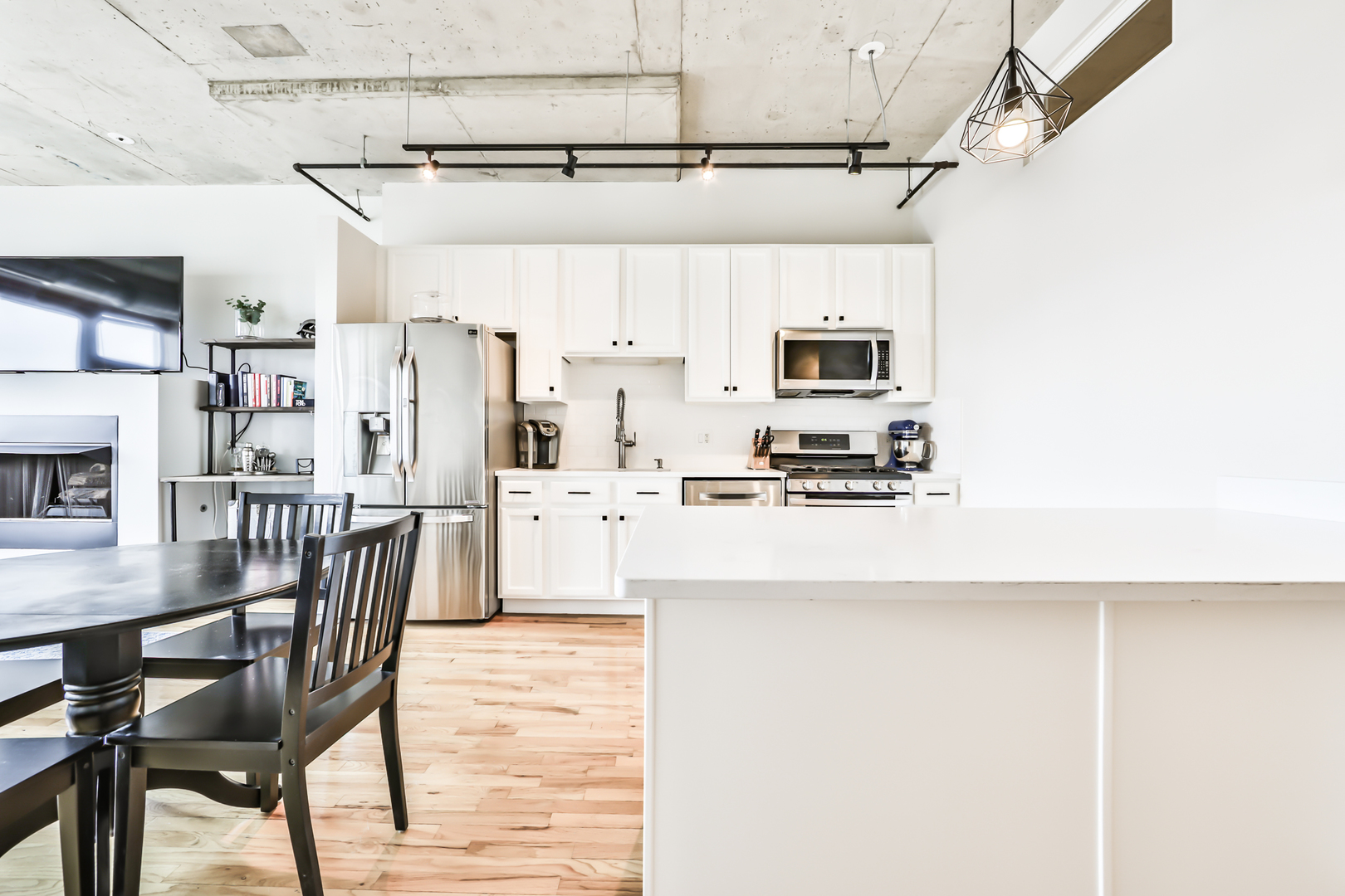 6 S Laflin Street Unit: 709
