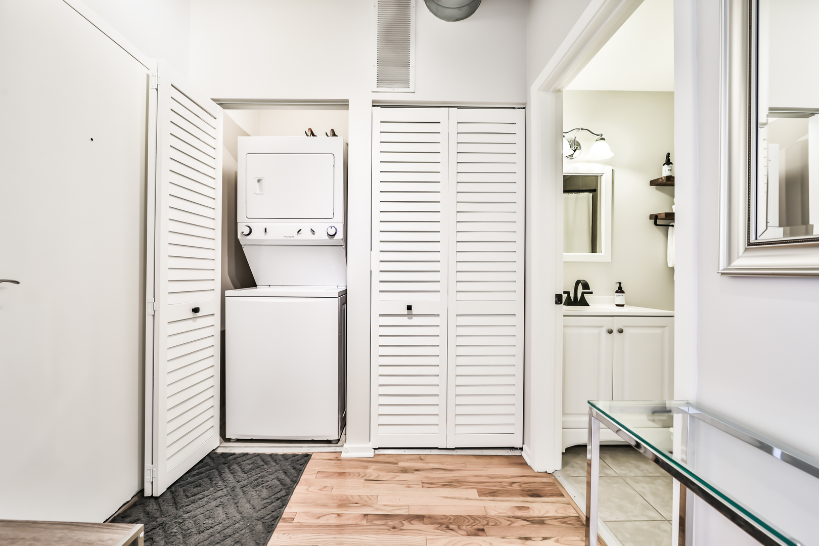 6 S Laflin Street Unit: 709