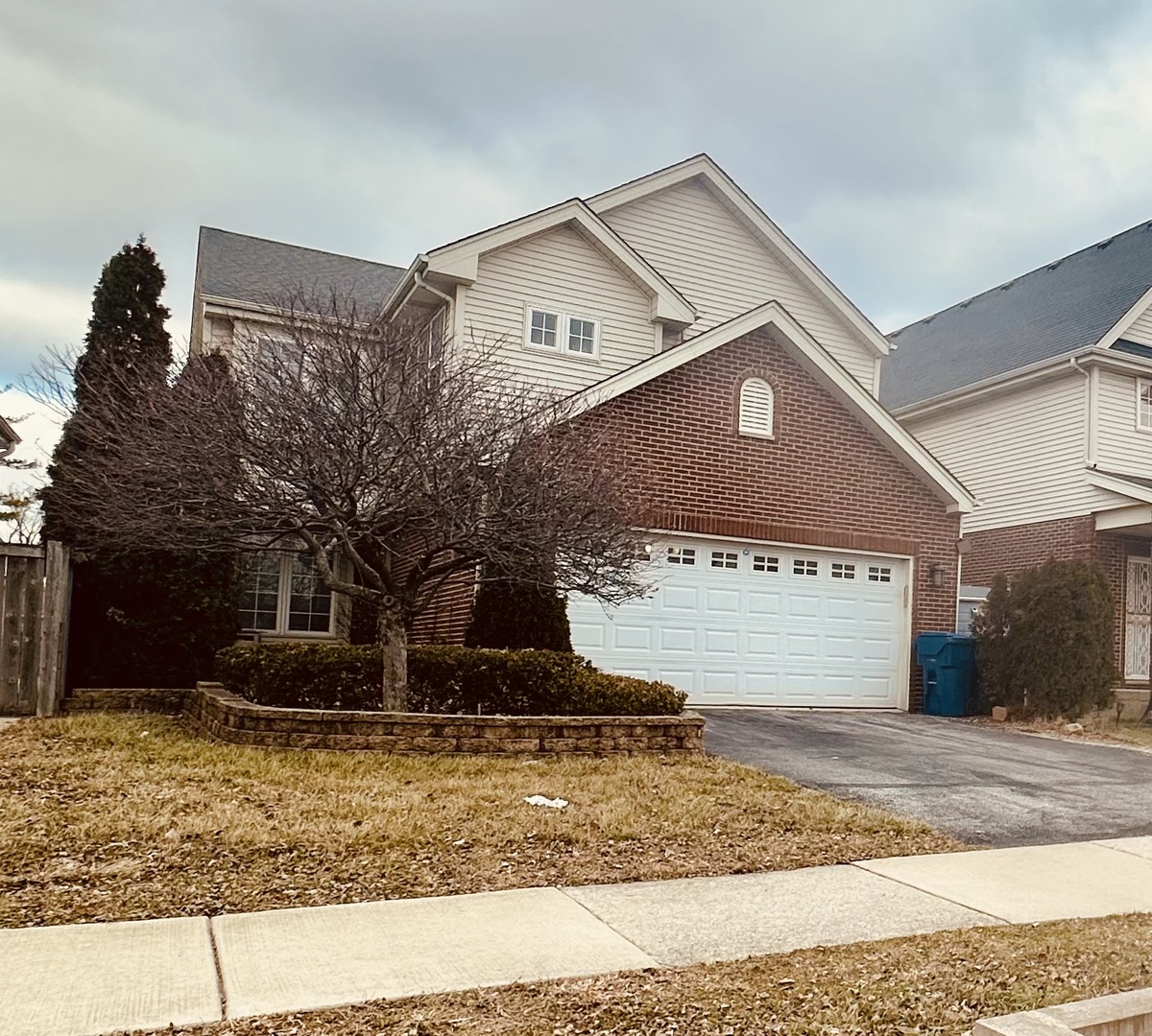 6304 W 99th Street