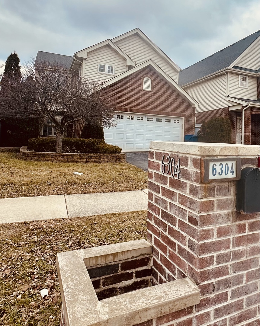 6304 W 99th Street
