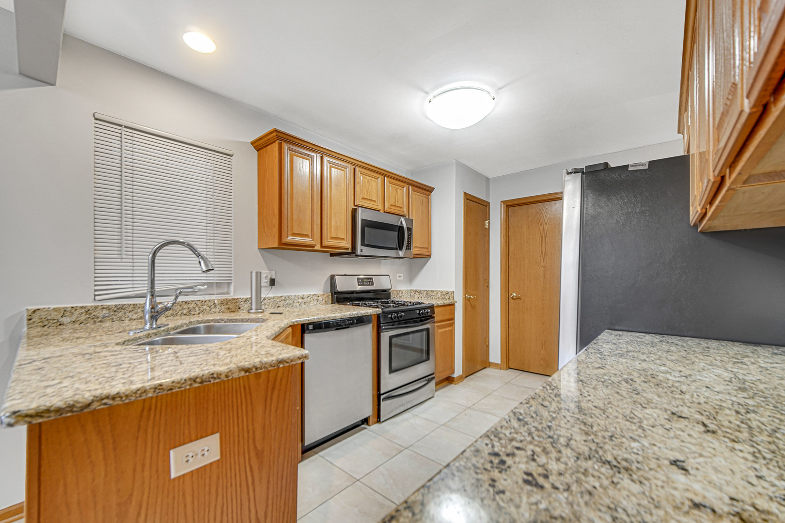6304 W 99th Street