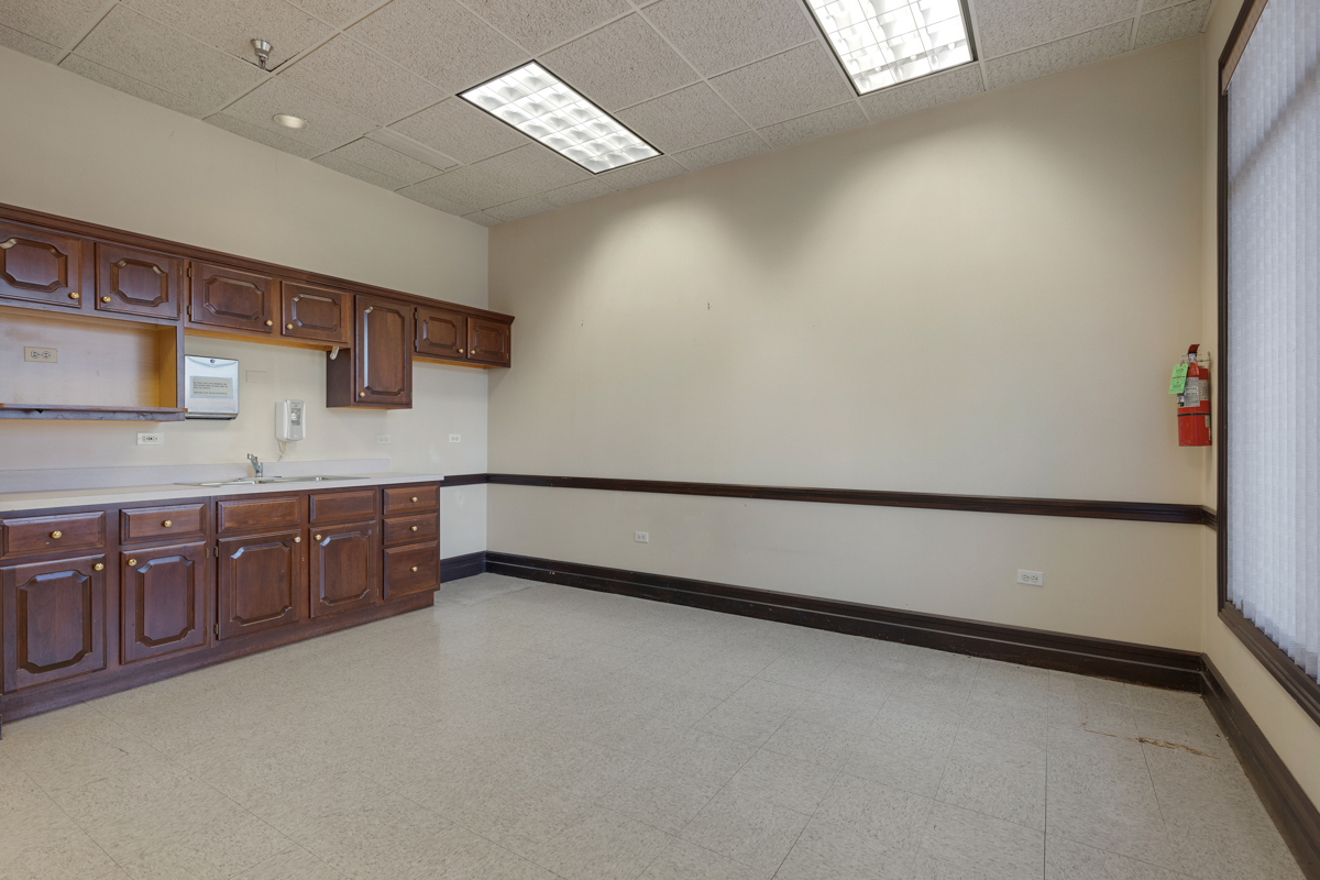 10270 Central Avenue