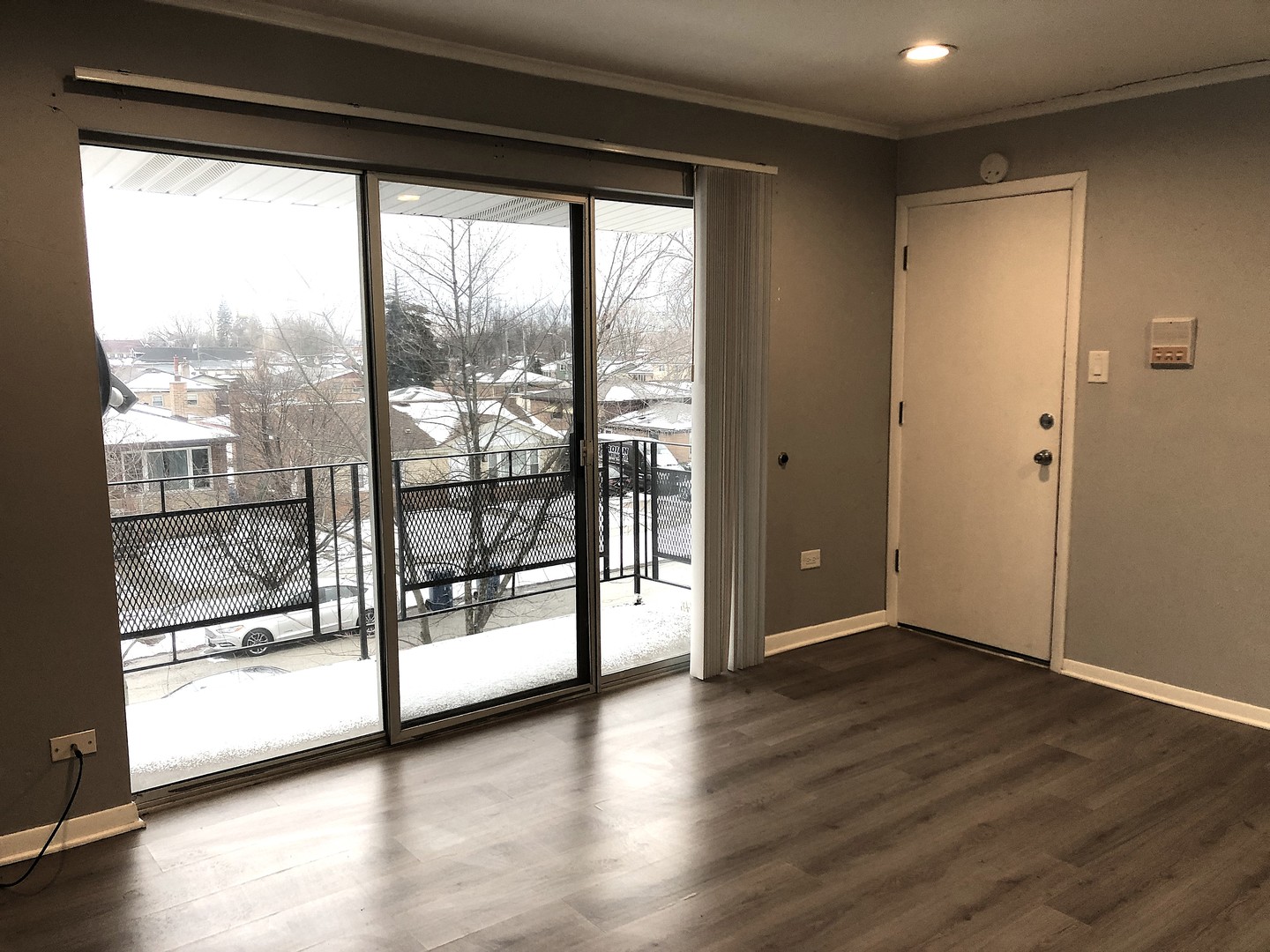 3756 W 120th Street Unit: 3B